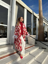 Load image into Gallery viewer, 85% Silk 15% Cotton Kimono “Be My Valentine”