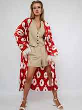 Load image into Gallery viewer, 85% Silk 15% Cotton Kimono “Be My Valentine”