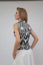 Load image into Gallery viewer, 100% Cotton Black Ikat Waistcoat