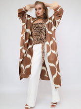 Load image into Gallery viewer, 100% Cotton Brown Maxi Kimono With Feathers