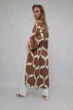 Load image into Gallery viewer, 100% Cotton Brown Maxi Kimono With Feathers