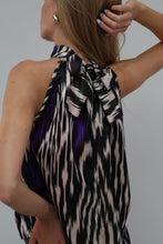 Load image into Gallery viewer, 100% Silk Vintage Sleeveless Blouse