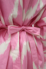 Load image into Gallery viewer, 100% Cotton Pink Mini Kimono With Feathers