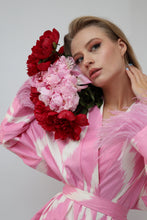 Load image into Gallery viewer, 100% Cotton Pink Mini Kimono With Feathers
