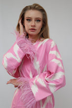 Load image into Gallery viewer, 100% Cotton Pink Mini Kimono With Feathers