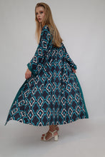 Load image into Gallery viewer, 100% Cotton Printed Ikat Green Lightweight Kimono "Lagoon Breeze"