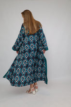 Load image into Gallery viewer, 100% Cotton Printed Ikat Green Lightweight Kimono "Lagoon Breeze"