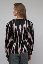 Load image into Gallery viewer, 100% Silk Vintage Long Sleeve Blouse Black