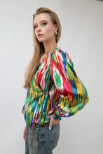 Load image into Gallery viewer, 100% Silk Vintage Long Sleeve Blouse Green