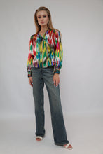 Load image into Gallery viewer, 100% Silk Vintage Long Sleeve Blouse Green