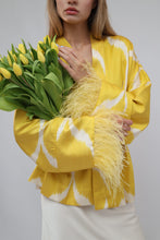 Load image into Gallery viewer, 85 % Silk Yellow Mini Kimono With Feathers