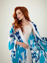 Load image into Gallery viewer, Versatile Ikat Beach Kimono