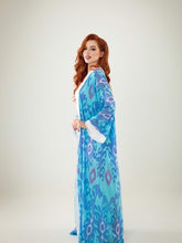 Load image into Gallery viewer, Versatile Ikat Beach Kimono