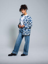 Load image into Gallery viewer, 85% Silk Quilted Jacket "Royal Blue"