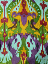 Load image into Gallery viewer, 100% Cotton Scarf "Spring Bloom"