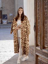 Load image into Gallery viewer, 100% Cotton Maxi Kimono "Chocolate Soul"
