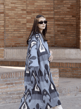 Load image into Gallery viewer, 100% Maxi Kimono "Gentle confidence"