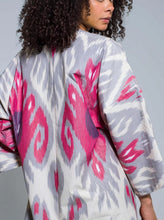 Load image into Gallery viewer, 100% Cotton Short Kimono "Blooming Orchid"