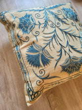 Load image into Gallery viewer, Handmade Embroidered Silk Suzani Cushion Cober