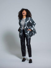 Load image into Gallery viewer, 85% Silk Quilted Jacket "Mistycal Midnight"