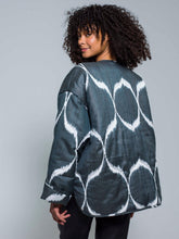 Load image into Gallery viewer, 85% Silk Quilted Jacket "Mistycal Midnight"