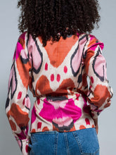 Load image into Gallery viewer, 85% Silk Wrapped Blouse