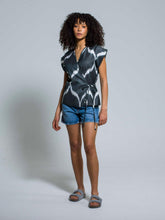 Load image into Gallery viewer, 85% Silk Wrapped Blouse "Mystical Midnight"