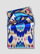 Load image into Gallery viewer, A Piece of 3 Meters 100% Silk Ikat Fabric - Silkandcotton.global