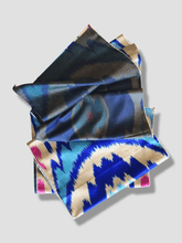 Load image into Gallery viewer, A Piece of 3 Meters 100% Silk Ikat Fabric - Silkandcotton.global