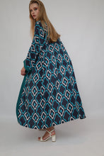 Load image into Gallery viewer, 100% Cotton Printed Ikat Green Lightweight Kimono &quot;Lagoon Breeze&quot;
