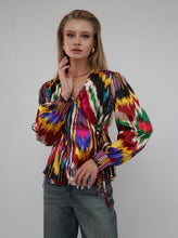 Load image into Gallery viewer, Vintage long sleeve blouse red heart silkandcotton-ikat-kimono8
