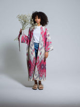 Load image into Gallery viewer, 100% Cotton Maxi Kimono &quot;Blooming Orchid&quot;
