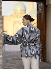 Load image into Gallery viewer, 100% Cotton Mini Kimono &quot;Gentle Confidence&quot;
