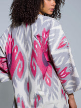 Load image into Gallery viewer, Midi 100% Cotton Kimono &quot;Blooming Orchid&quot;
